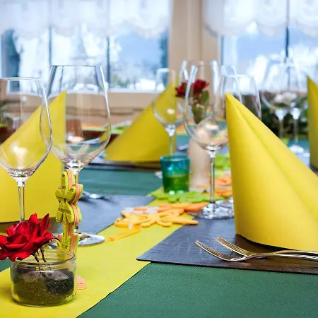 Gasthaus Rossli Hotel *